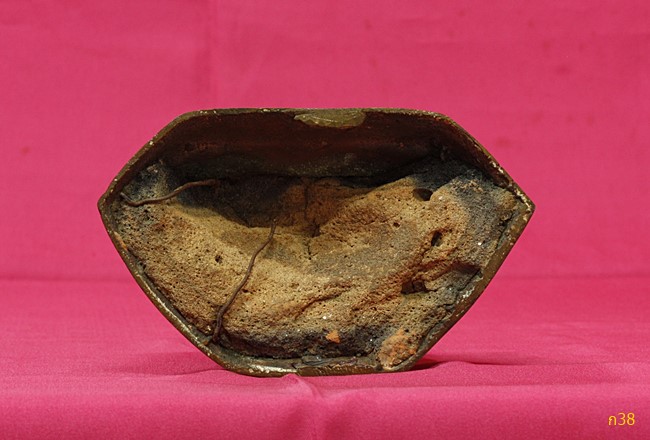 พระบูชารัชกาล ดินไทย หล่อหนา