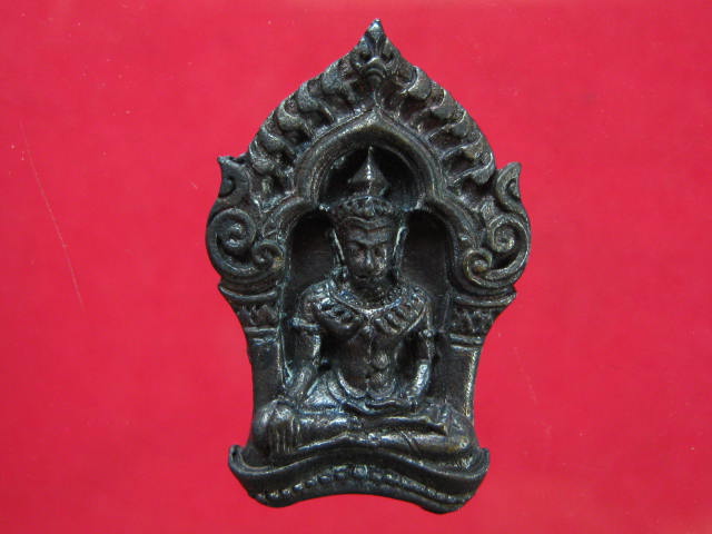 พระยอดขุนพล บ้านค่าย รุ่นแรก หลวงพ่อสาคร วัดหนองกรับ พิมพ์เล็กเนื้อนวะ...