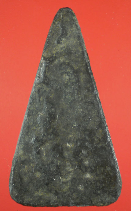 พระเนื้อตะกั่วหลังยันต์ครับ