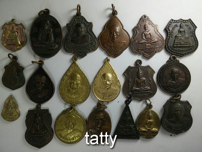 เหมาๆ ตกองค์ละ 7 บาท เหรียญจังหวัดฉะเชิงเทรา ชุดที่ 1