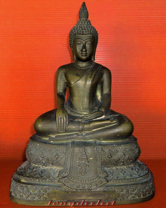 พระบูชาหลวงพ่อทอง วัดเขาตะเครา จ.เพชรบุรี รุ่น สธ. หน้าตัก 5 นิ้วค่ะ