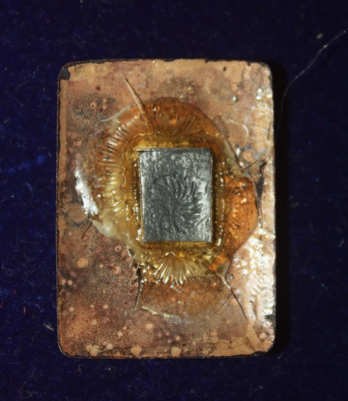 ล็อกเก็ตขาวดำ(พิเศษ) สร้างปี 2530 หลวงปู่ชื้น วัดญาณเสน จ.อยุธยา