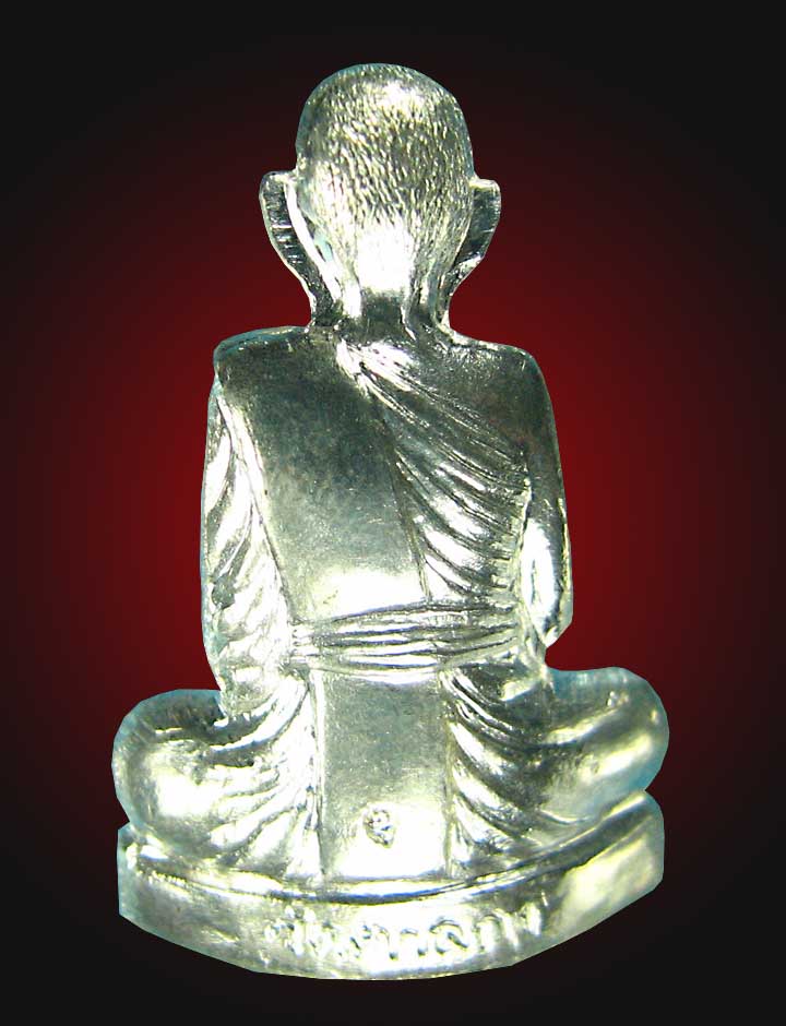 รูปเหมือนปั๊มรุ่น2ก้นตาล(เงิน)หลวงพ่ออุ้นวัดตาลกง