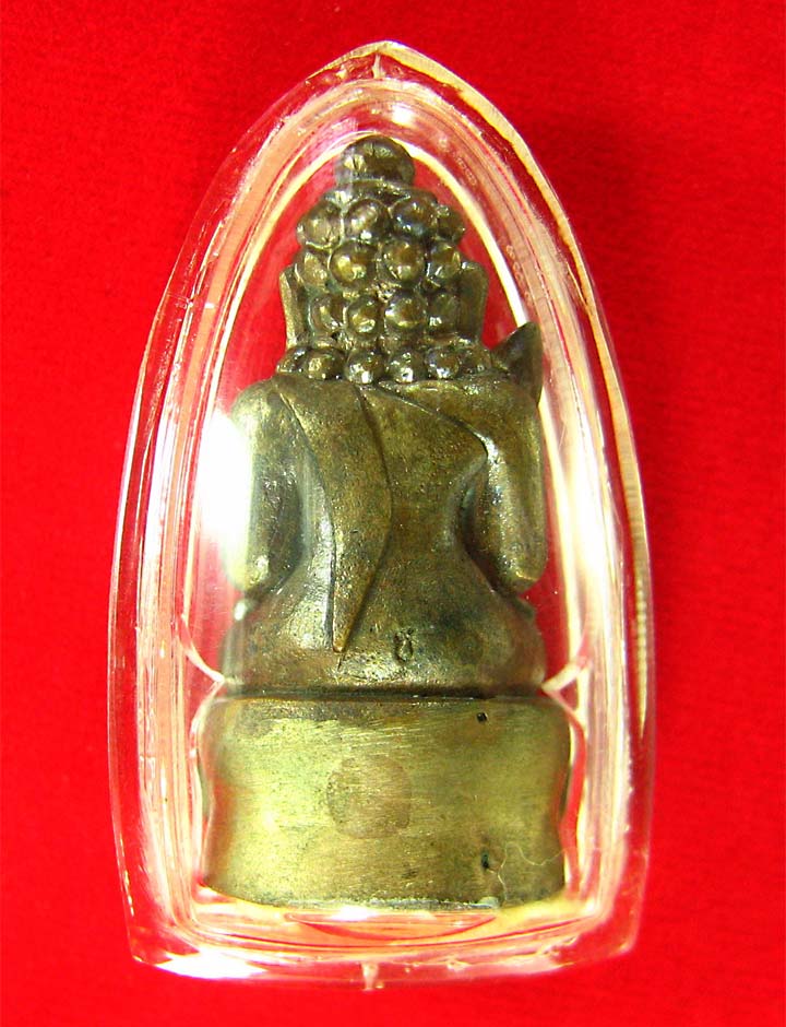 พระกริ่งตั๊กแตนใหญ่เนื้อชนวนหลวงพ่ออุ้นวัดตาลกงปี42