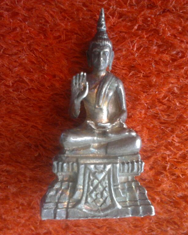 พระกริ่งพุทธกวักสุพรรณรังสี วัดเลียบ กทม ปี19 หลวงปู่สรวงเสก