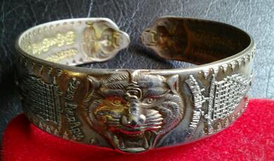 หลวงพ่อเปิ่น วัดบางพระ เคาะเดียว