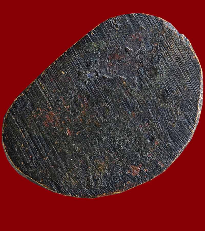 หลวงพ่อเงิน วัดบางคลาน จังหวัดพิจิตร รุ่นปืนแตก พิมพ์เศียรโต มีขี้ตา ปี ๒๕๒๘ 