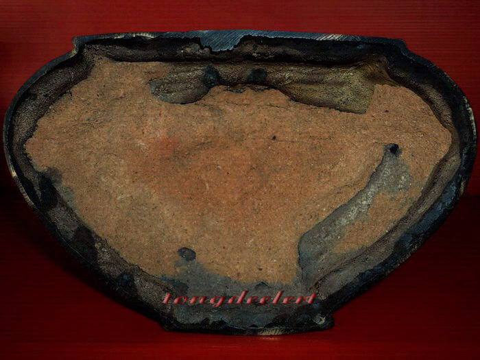 พระบูชาสมเด็จพระพุทธโคดม หลวงพ่อขอม วัดไผ่โรงวัว จ.สุพรรณบุรี ใต้ฐานดินไทยสวยมากค่ะ