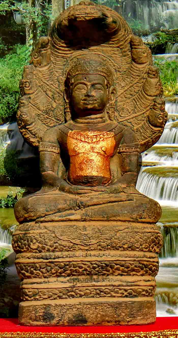 พระบูชาปางนาคปรก เนื้อผสมศิลาแลงหล่อ งานพุทธศิลป์ใหม่ประณีตสวยงามมาก ขนาดหน้าตัก 5 นิ้ว ขนาด : ขนาดห