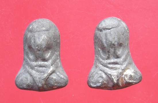 พระปิดตา วัดโคนอน ปี 15 หลวงปู่โต๊ะปลุกเสก (ผสมเนื้อตะกั่วเก่าของหลวงปู่เอี่ยมวัดหนัง) สวยครับ