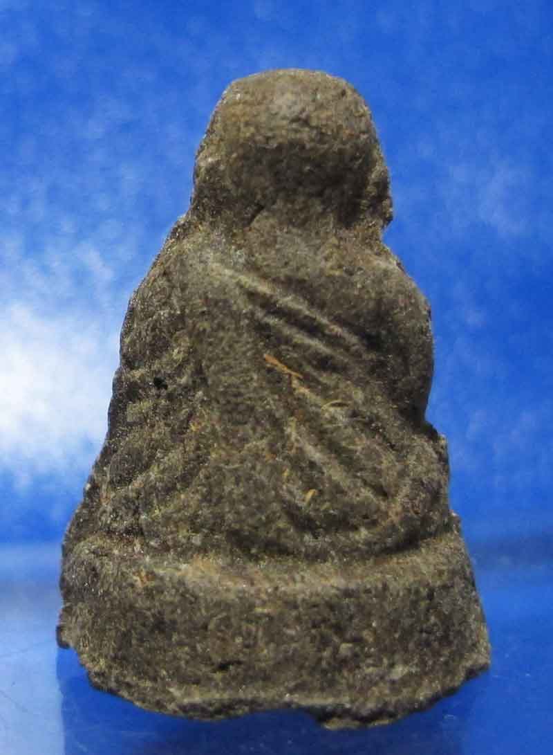 รูปหล่อหลวงพ่อเงิน วัดบางคลาน  ออกที่วัดท้ายน้ำ จ .พิจิตร เนื้อว่าน มีโค็ตใต้ฐาน