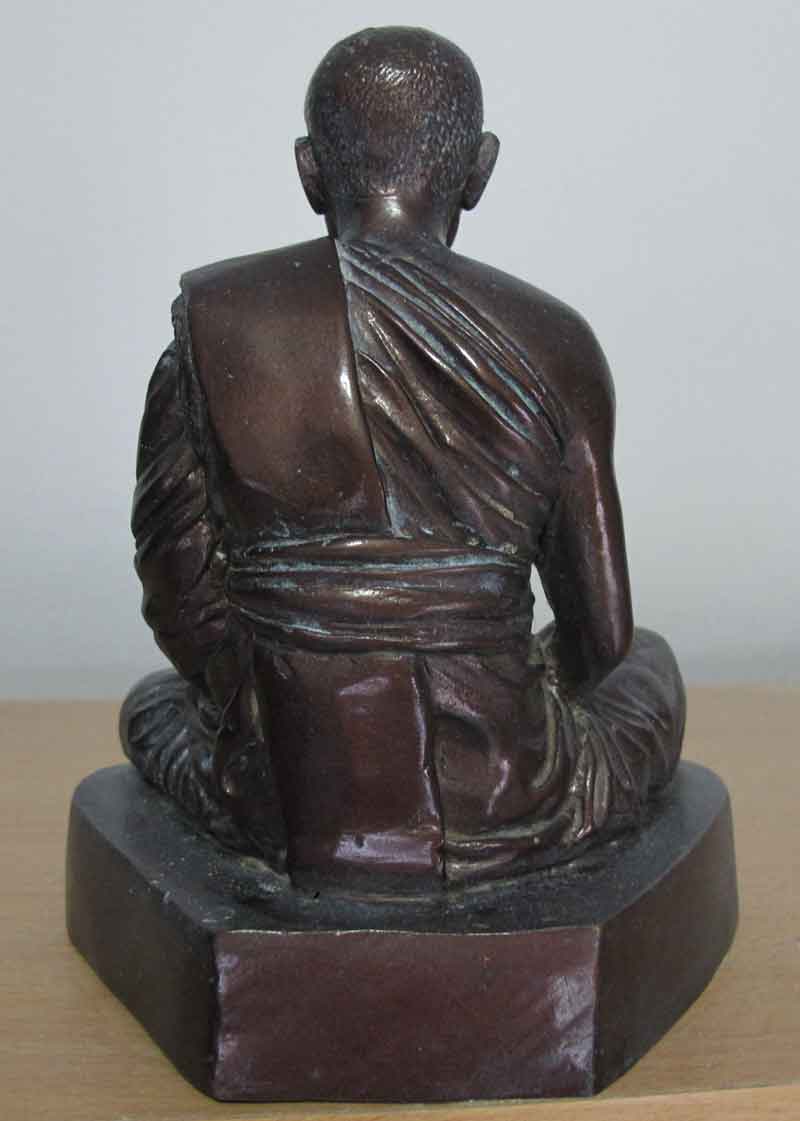 พระบูชา5นิ้ว หลวงปู่หมั่น พุทธาวโร วัดประทุมวราราม บ้านทัพม้า จ.มหาสารคาม 