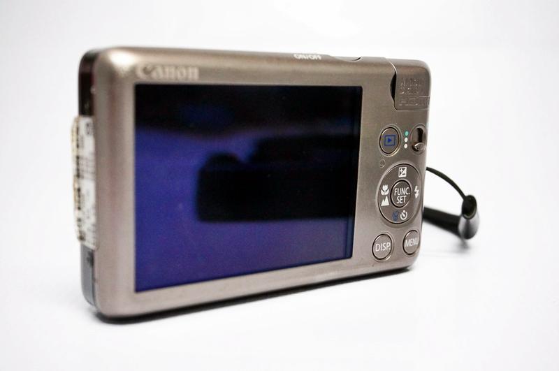 กล้อง Canon IXUS 120 IS ( กล้องเสีย )