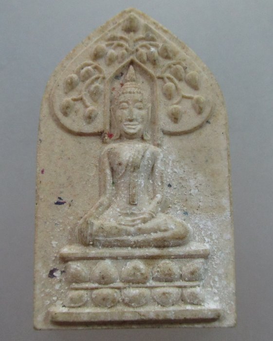 พระสมเด็จปรกโพธิ์ วัดพระธาตุช่อแฮ จ แพร่