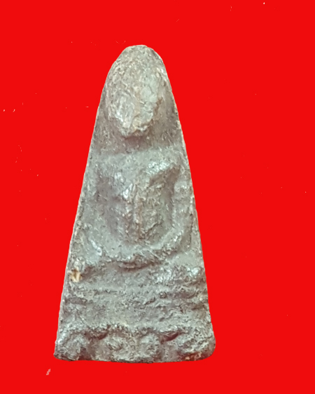 พระเดี่ยวแดง กรุโพธิ์นางดำ ชัยนาท