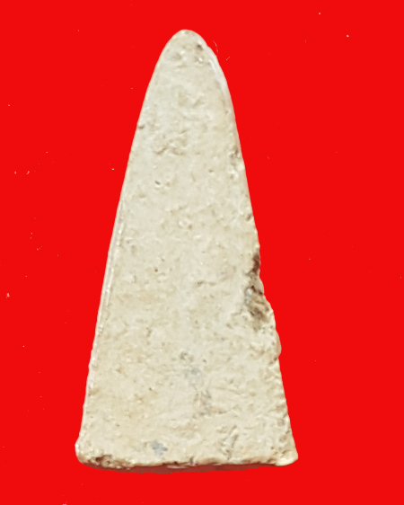 พระเดี่ยวแดง กรุโพธิ์นางดำ (2)