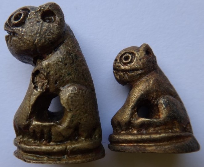 เสือพ่อแม่ หลวงปู่ธรรมรังษี อุดผงพรายหลวงปู่ทิม พร้อมกล่อง เ คาะเดียว