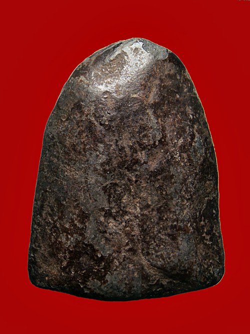 พระกรุวัดชนะสงคราม พิมพ์ปรกโพธิ์เล็บช้าง เนื้อดินผสมผงใบลาน สภาพสวยมาพร้อมบัตรรับรองครับ