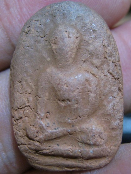 พระพิมพ์พระเปิม เนื้อดิน กรุวัดคู้ยาง จ.กำแพงเพชร ราคาเบา ๆ