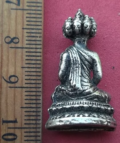 วัดใจเริ่ม 10 บาท กับ รูปหล่อ ..AD774