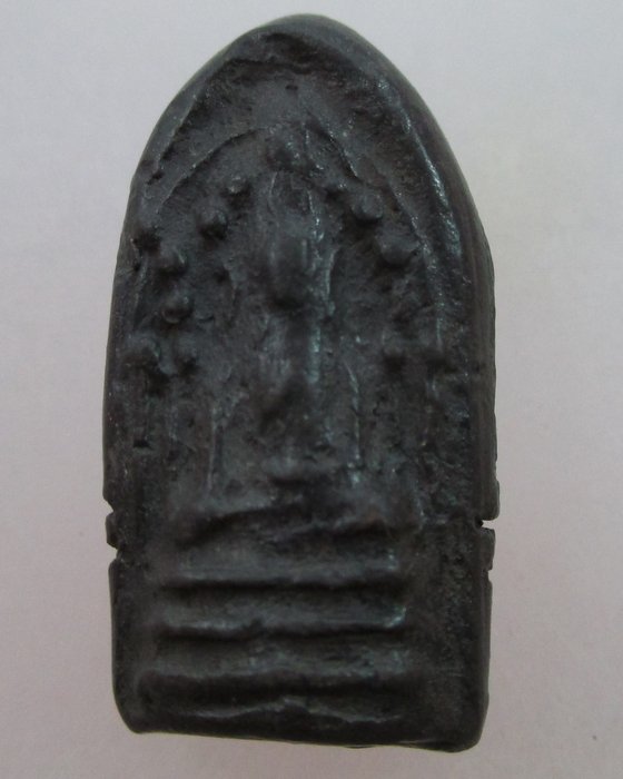 พระกริ่งคลองตะเคียน กรุวัดประดู่ทรงธรรม อยุธยา พิมพ์ 2 หน้า