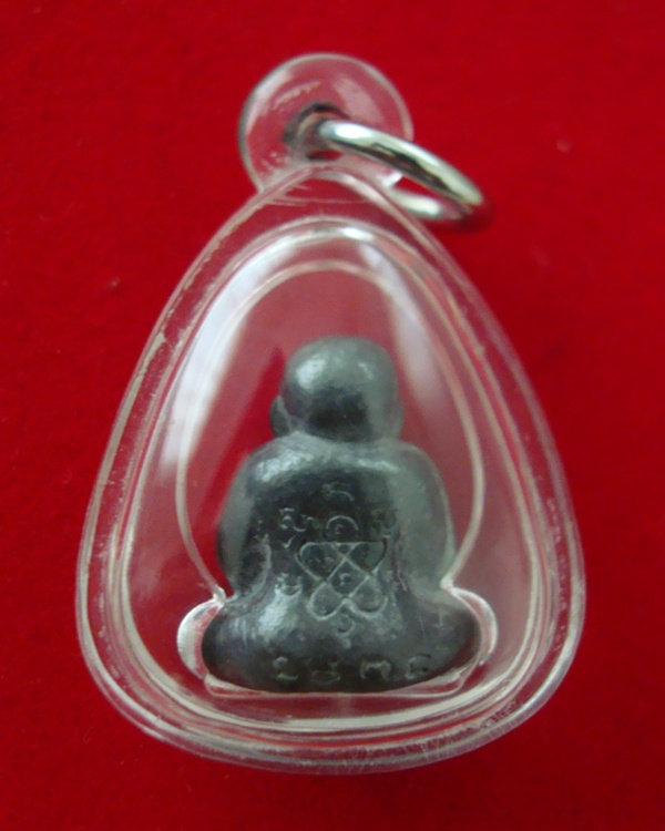 พระปิดตามหาลาภ หลวงพ่อสาคร ปี 37 เนื้อตะกั่ว พิมพ์ใหญ่