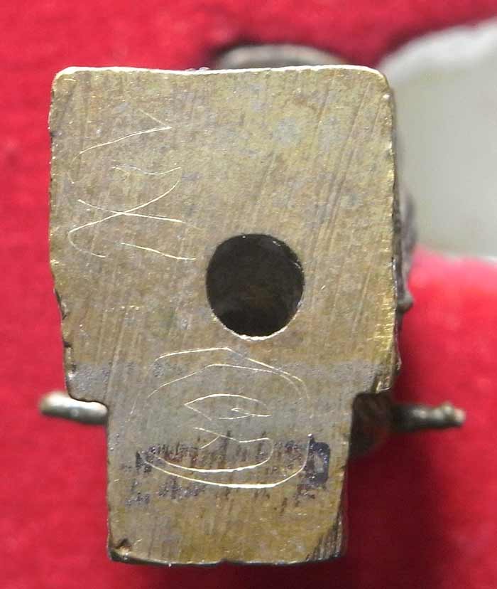 รูปหล่อเบ้าทุบแบบโบราณ พระเจ้าตากสินรุ่นแรก ปี 2551 หลวงพ่อตัด วัดชายนา สร้างจำนวน 1000 องค์