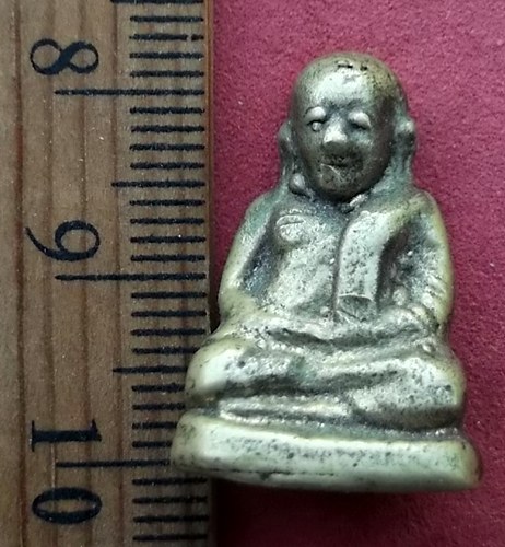 วัดใจเริ่ม 10 บาท กับ รูปหล่อหลวงพ่อเงิน …AD885