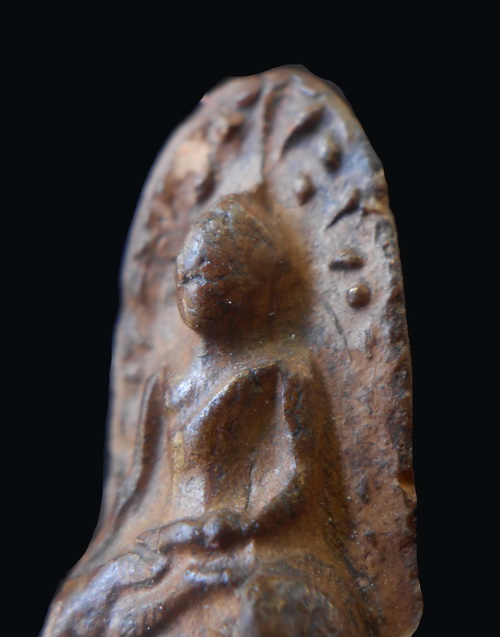 พระรอดวัดพระสิงห์ พิมพ์กลาง วัดพระสิงห์วรมหาวิหาร จ.เชียงใหม่