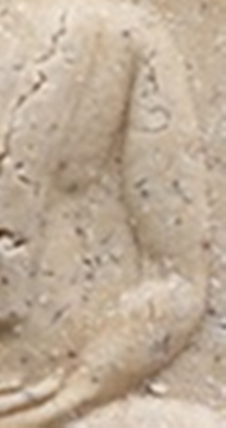 ขุนผนหลวงพ่อสาครปี2546 *เนื้อขาวเหลีอง ตระกรุดทองแดงคู่ ไม่่ทาทอง*