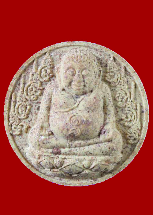 พระผงสังกัจจายน์เรียกทรัพย์ เนื้อผงว่านขาวออกเหลือ หลวงปู่กาหลงเขี้ยวแก้ว วัดเขาแหลม