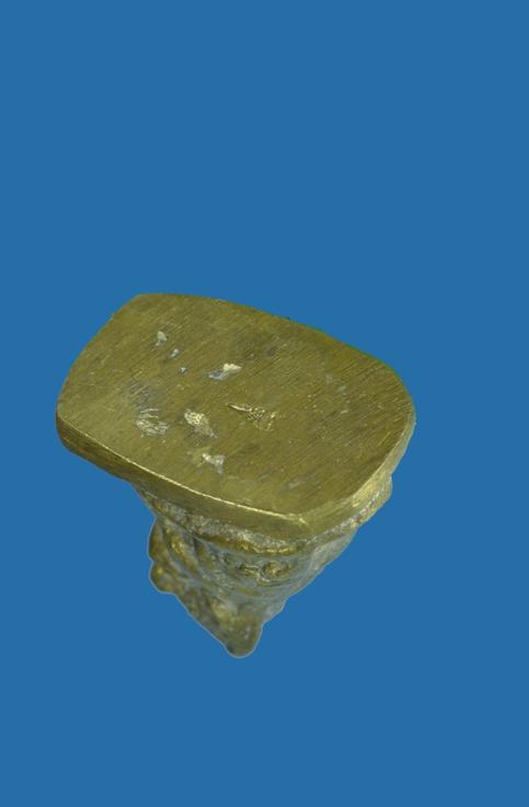 เสืออาคม หลวงปู่หมุน ฐิตสีโล รุ่นแรกและรุ่นเดียว เสาร์ 5 มหาเศรษฐี ตอกโค๊ต (๓)