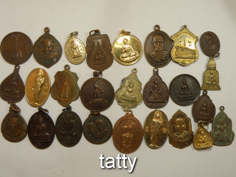 เหมาๆ ตกองค์ละ 7 บาท เหรียญสร้างระหว่างปี 2521-2540 ชุดที่2