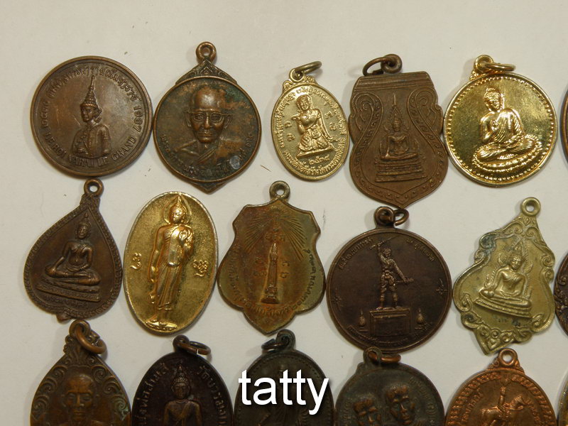เหมาๆ ตกองค์ละ 7 บาท เหรียญสร้างระหว่างปี 2521-2540 ชุดที่2