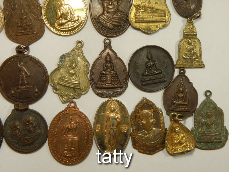 เหมาๆ ตกองค์ละ 7 บาท เหรียญสร้างระหว่างปี 2521-2540 ชุดที่2