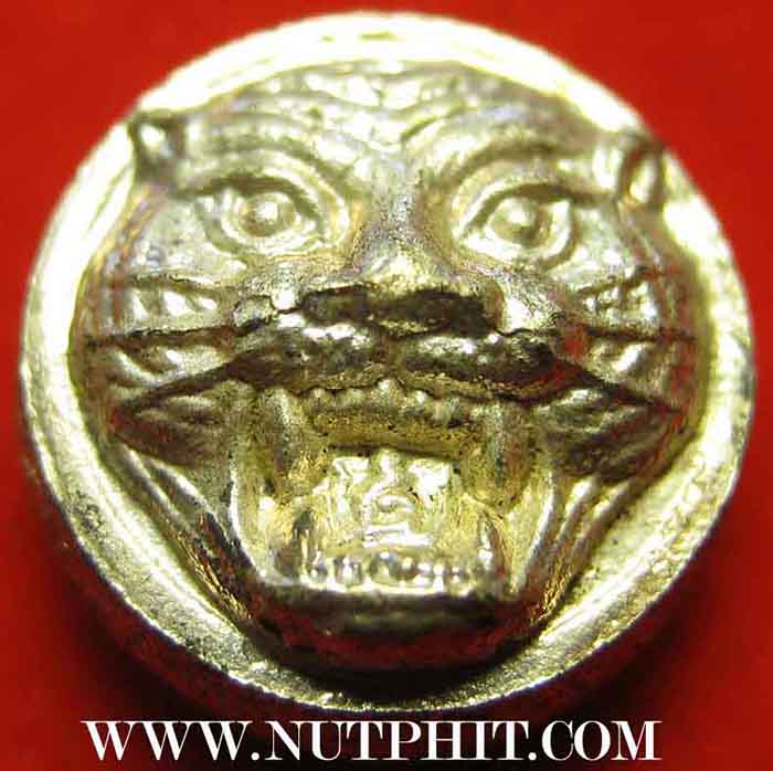 กระดุมหน้าเสือ ลพ.เปิ่น วัดบางพระ นครปฐม 3 องค์+แหวนเสือ*110