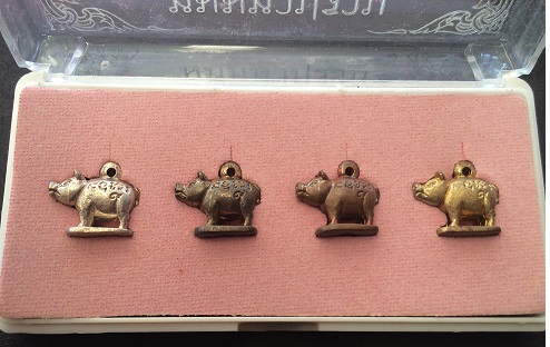 หมูมหาปราบหลวงพ่อสาครปี 56 ชุดกรรมการ หมายเลข 418