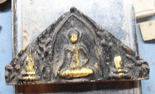 พระกรุเนื้อดิน อยุธยา สวยๆครับ