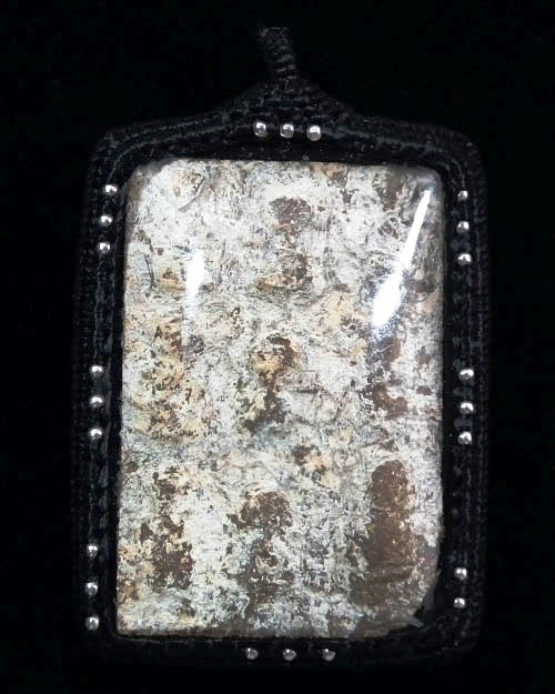 พระแผงนาดูนตัดเก้า  กรุพระบรมธาตุนาดูน จ.มหาสารคาม