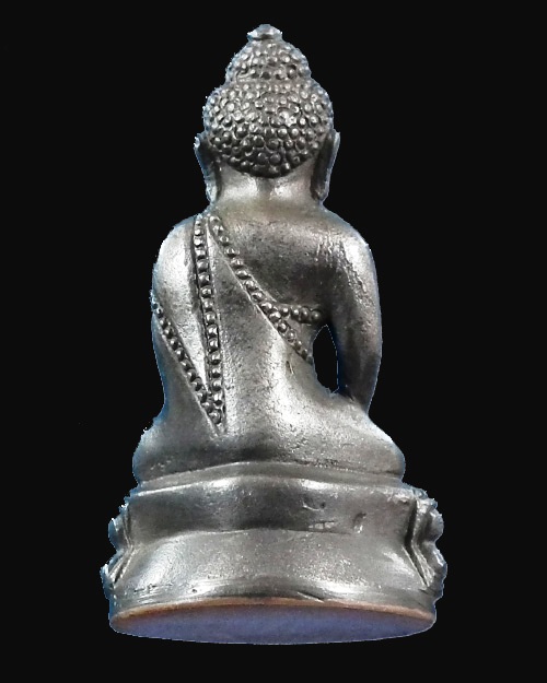 พระกริ่ง วัดสุทัศน์ เนื้อนวโลหะฐานทองแดง