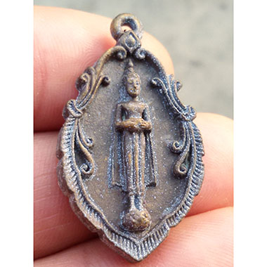 เหรียญหล่อหลวงพ่อวัดบ้านแหลม-เจ้าพ่อโกมินทร์ รุ่นเปิดศาล (รุ่นแรก) จ.สมุทรสงคราม