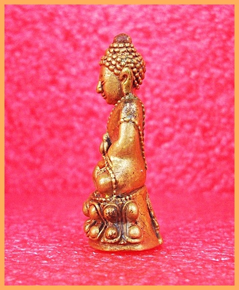 พระกริ่งอุดมมงคลทักษิณ วัดพระมหาธาตุวรมหาวิหาร จ.นครศรีธรรมราช 2538 พร้อมกล้องเดิมครับ