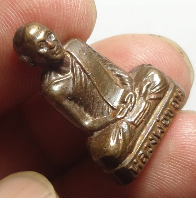 : หลวงพ่อขอม รูปเหมือนปั้ม 05