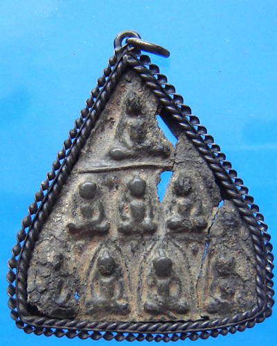 พระแผง8 กรุวัดราชบูรณะ จ.อยุธยา เลี่ยมเงินเก่า