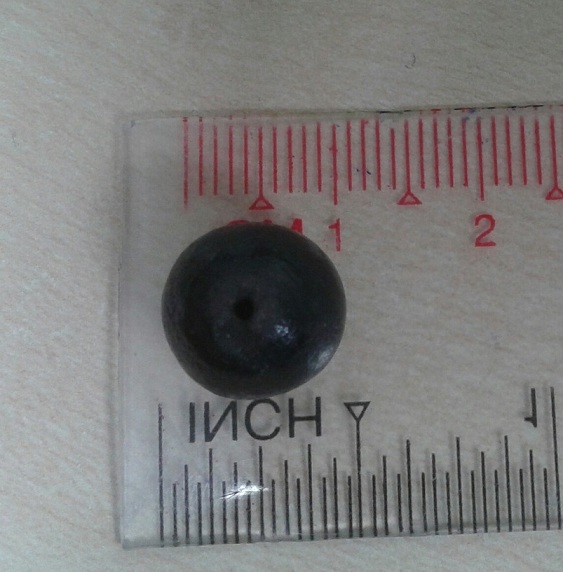 เม็ดประคำ เหล็กน้ำพี้ รุ่น เสาร์ห้ามหาเศรษฐี 1เม็ด วัดซับลำใย หลวงปุ่หมุน ปลุกเศก ปี 43..(7)