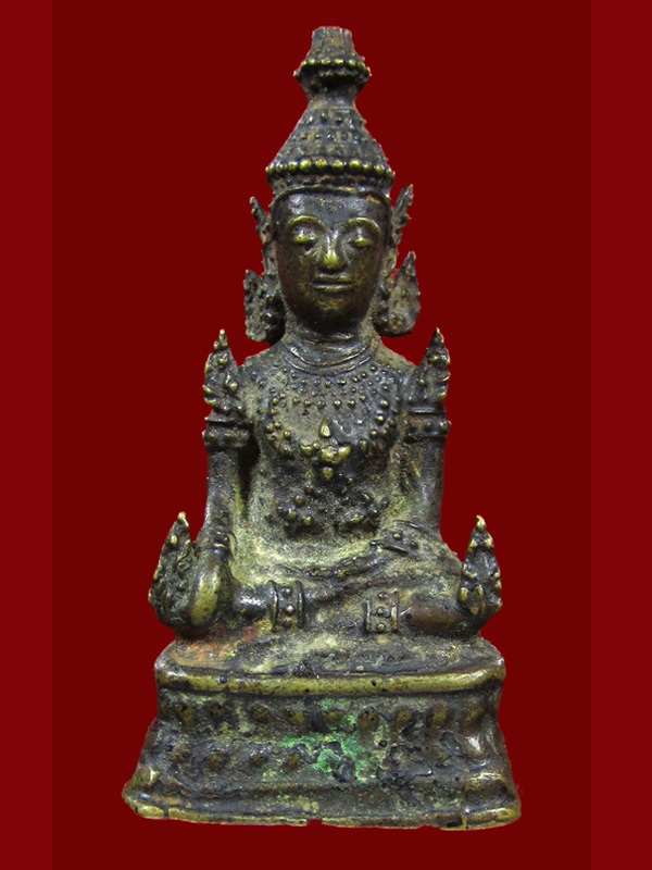 พระพุทธบูชารัตนะโกสินทร์ นั่งทรงเครื่อง เนื้อทองเหลือง หน้าตัก 1.5 นิ้ว สวย ๆ ครับ