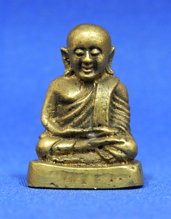 รูปหล่อหลวงพ่อเงิน วัดโรงช้าง พิจิตร