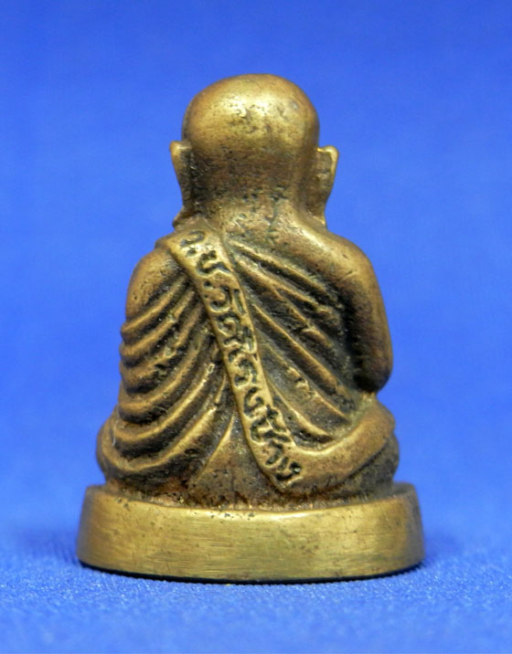 รูปหล่อหลวงพ่อเงิน วัดโรงช้าง พิจิตร