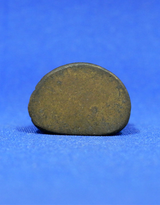 รูปหล่อหลวงพ่อเงิน เงินล้าน มหาลาภ