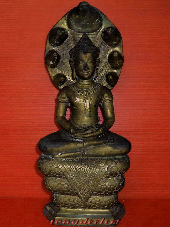 พระบูชาปางนาคปรก หลวงพ่อนาค วัดดอนลาน จ.อยุธยา สวยมากค่ะ